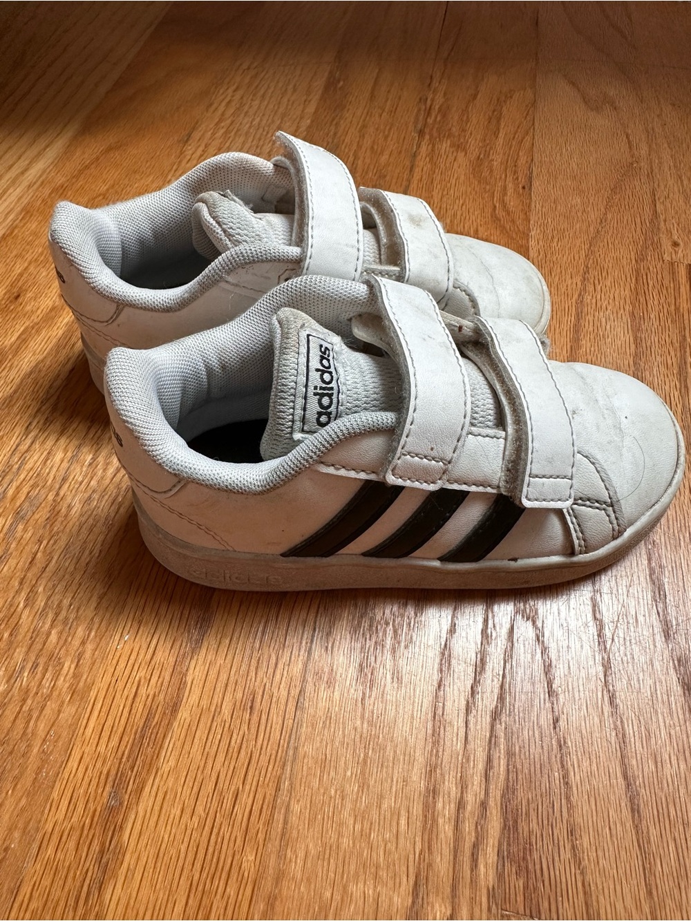 ADIDAS Grand Court Toddler Sneakers Size 8K
